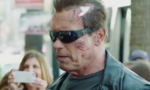 Arnold Pranks Fans as the Terminator